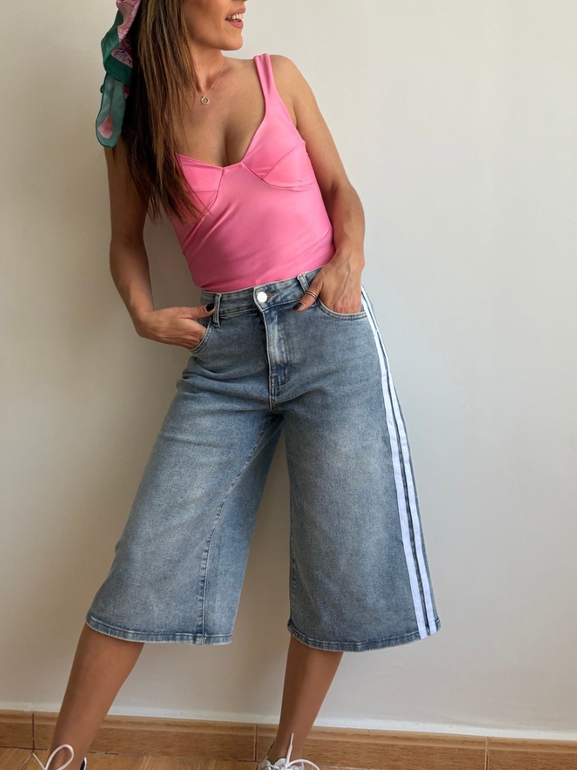 Bermudas raya lateral