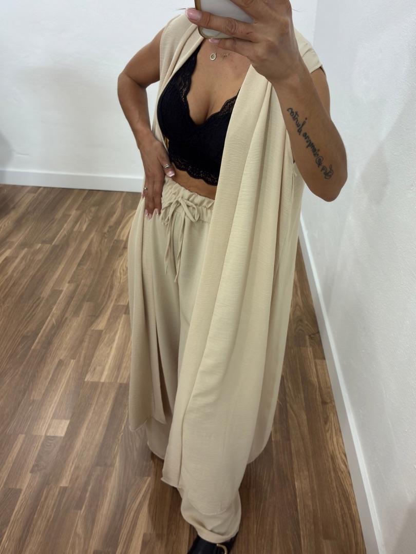 Conjunto chaleco largo