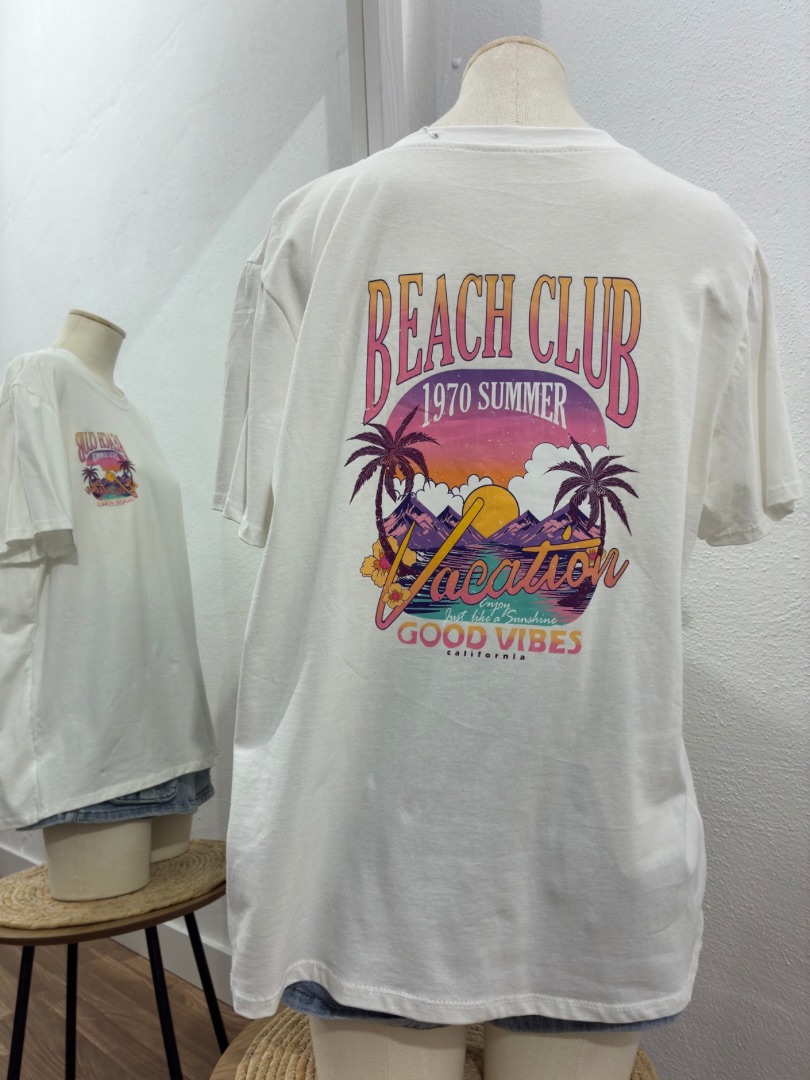 Camiseta Oversize Beach Club
