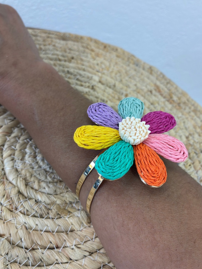 Brazalete rafia flor
