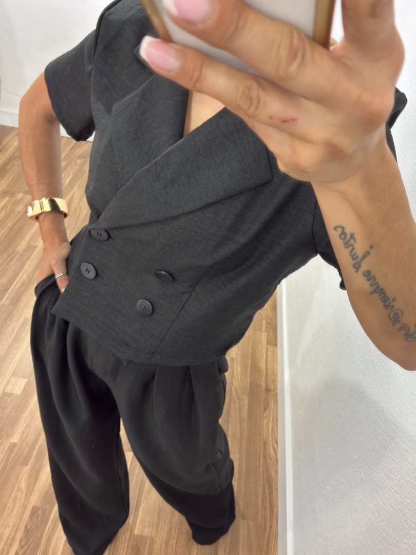 Conjunto blazer manga corta