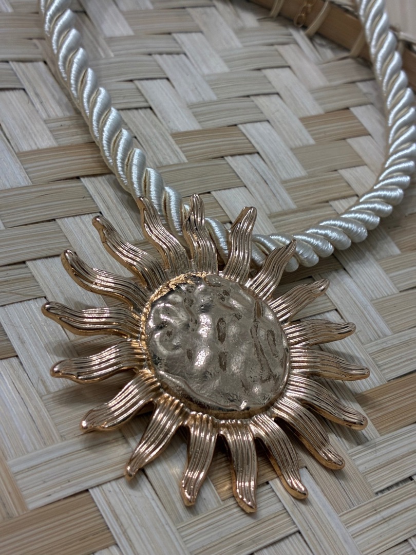 Collar sol