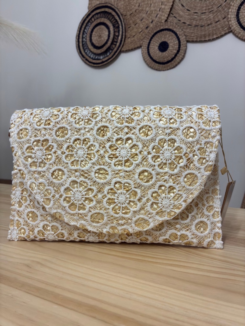 Cartera encaje
