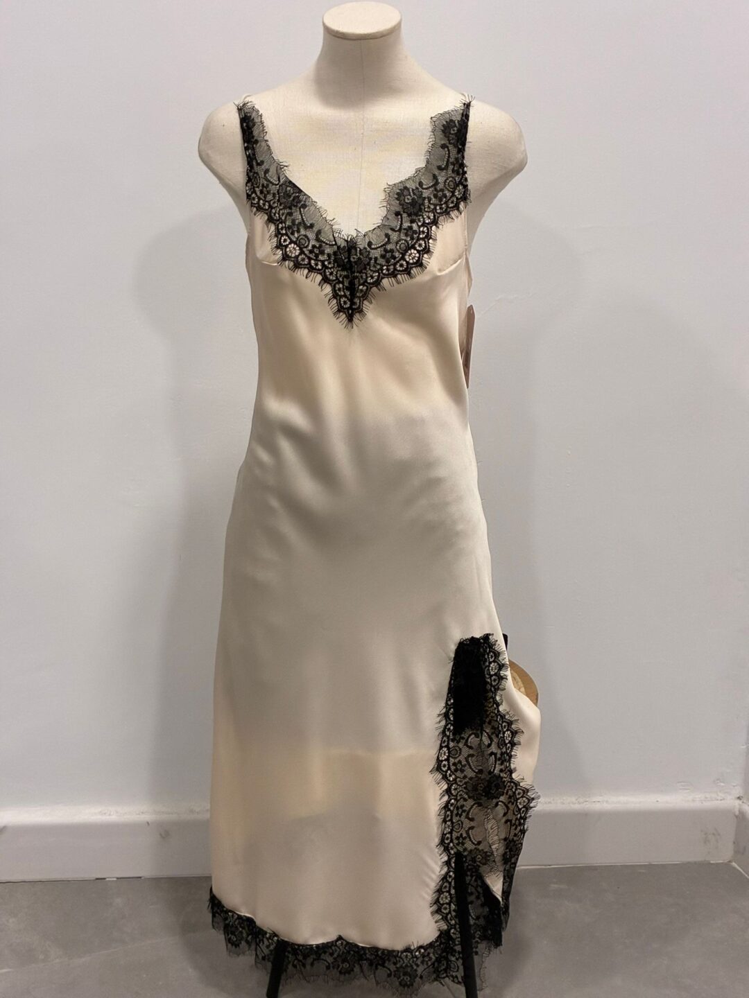 Vestido lencero bicolor