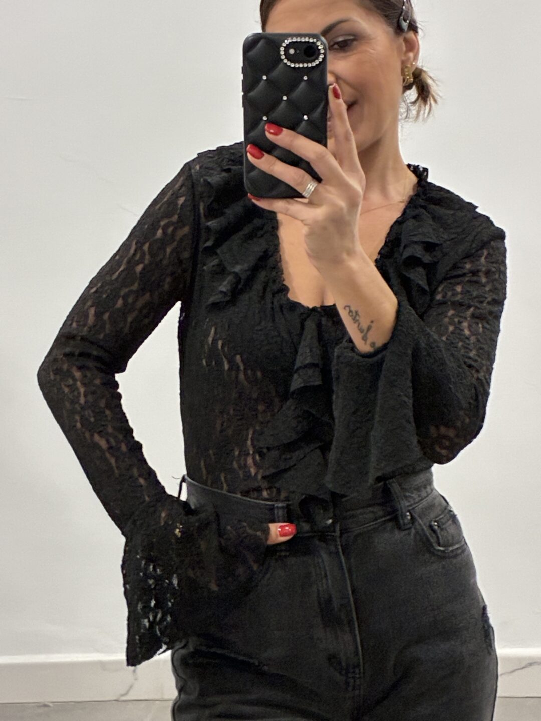 Camiseta encaje volante